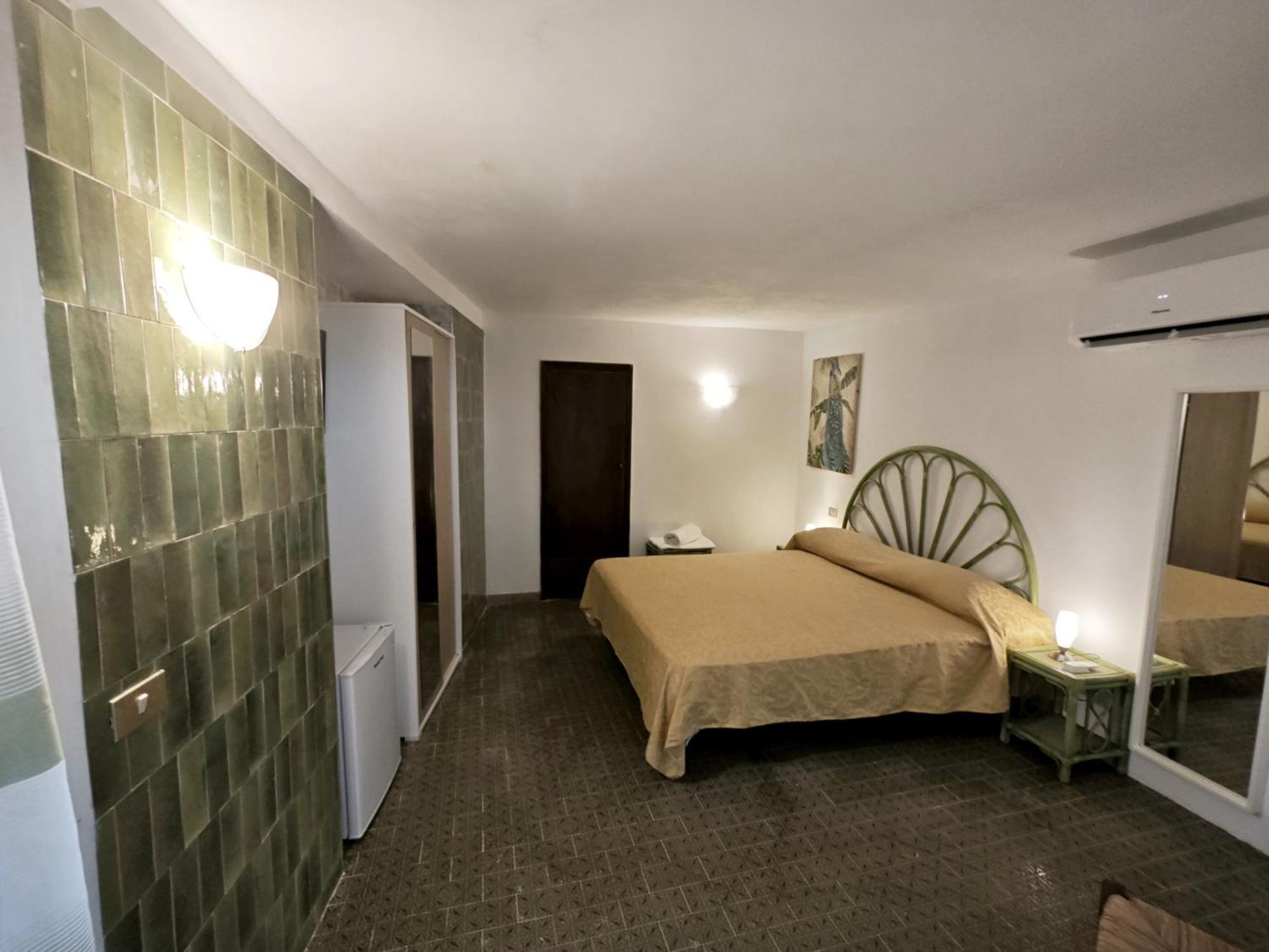 Hotel Golfo Azzurro Capoliveri  Exteriör bild